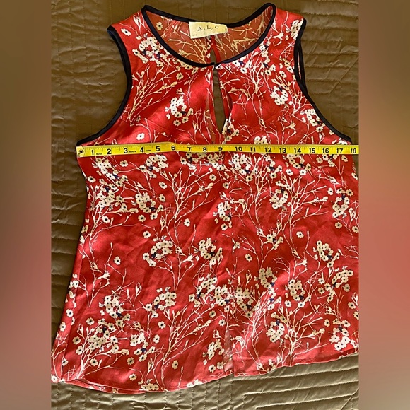 A.L.C. Cherry 🍒 Blossom Silk Chiffon Top Blouse Sleeveless ***With Defec… - Picture 11 of 13